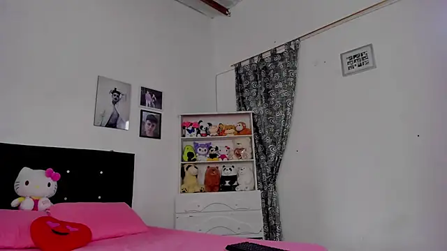 megan 100 online show from November 2025 05:45:02 PM