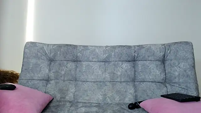 Snapshot of Mia_fooxx_ chatting on February 2025 03:37:02 PM Mia fooxx online show from February 2025 03:37:02 PM