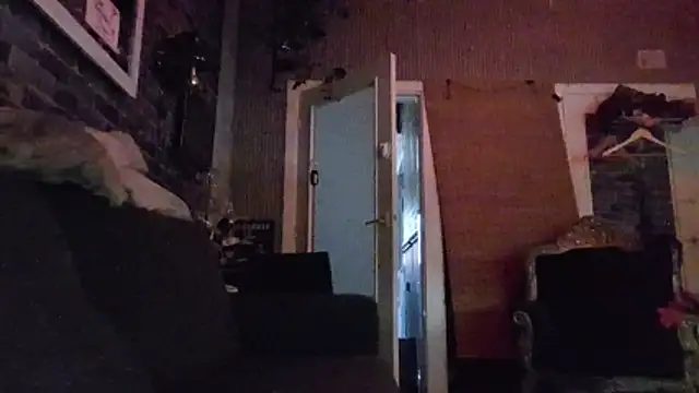 Maikel1981-NL online show from May 2026 02:37:01 PM