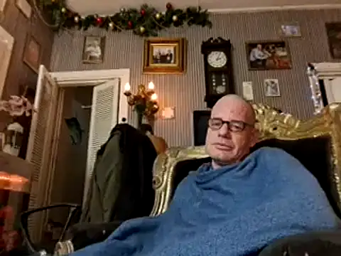 Snapshot of Maikel1981-NL chatting on January 2025 01:06:01 AM Maikel1981-NL online show from January 2025 01:06:01 AM