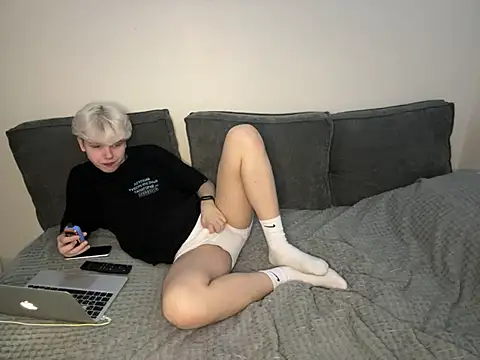 metratok online show from March 2025 04:07:02 PM