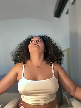 Lucy wilson5 online show from March 2026 02:37:01 AM