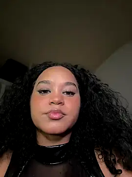 Snapshot of Lucy_wilson5 chatting on October 2025 11:29:02 PM Lucy wilson5 online show from October 2025 11:29:02 PM