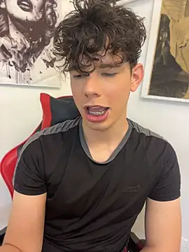 Angelo-cianuro- online show from May 2026 10:39:01 PM