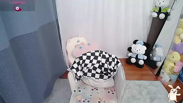 Snapshot of CN-Doudou chatting on October 2025 02:33:02 AM CN-Doudou online show from October 2025 02:33:02 AM