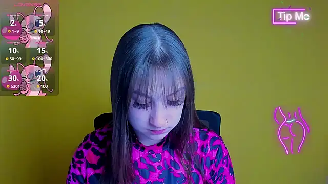 Snapshot of Evelina_GG chatting on March 2025 07:04:02 PM Evelina GG online show from March 2025 07:04:02 PM