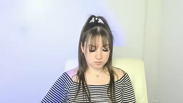 Snapshot of Evelina_GG chatting on March 2025 09:55:01 AM Evelina GG online show from March 2025 09:55:01 AM