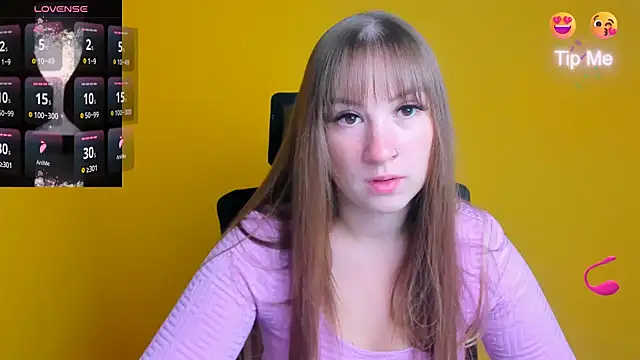 Snapshot of Evelina_GG chatting on September 2025 05:25:02 AM Evelina GG online show from September 2025 05:25:02 AM