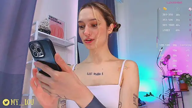 Snapshot of MyLou_ chatting on May 2026 03:19:02 PM MyLou online show from May 2026 03:19:02 PM