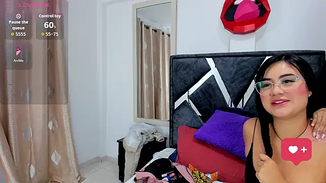 Dulce amg online show from November 2025 02:12:02 AM