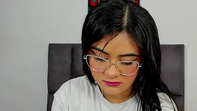 Dulce amg online show from March 2025 01:29:01 PM