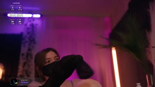 Snapshot of aarimass chatting on October 2025 05:13:02 PM aarimass online show from October 2025 05:13:02 PM