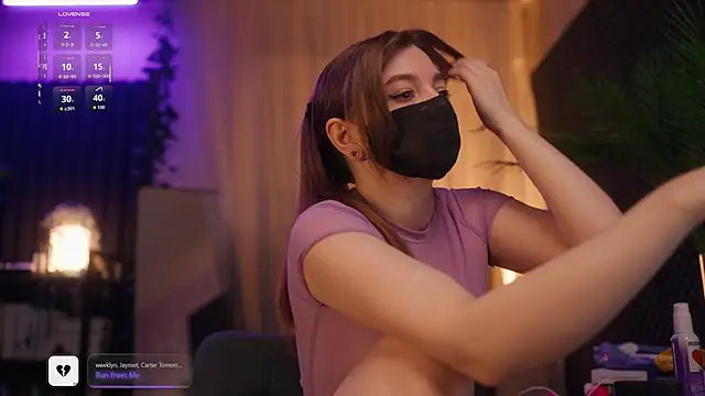 Snapshot of aarimass chatting on November 2025 03:27:02 PM aarimass online show from November 2025 03:27:02 PM