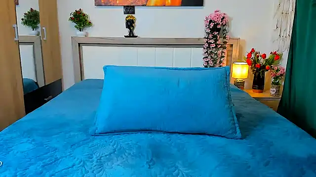 sweetangell69  online show from February 2026 06:19:02 AM