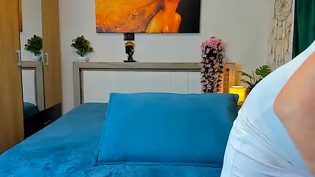 sweetangell69  online show from February 2026 04:01:02 AM