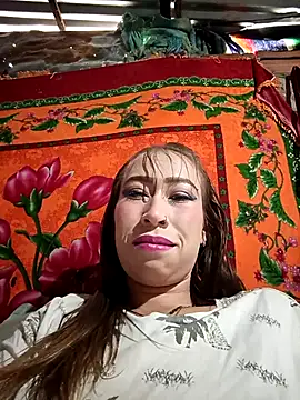 samy-blonde online show from October 2025 12:40:02 PM
