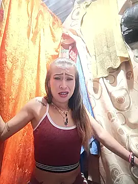 samy-blonde online show from February 2026 01:00:01 PM