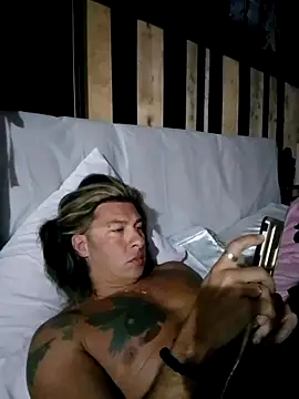 Lovely milk online show from November 2025 09:13:02 PM