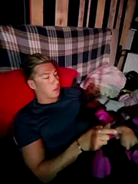 Lovely milk online show from November 2025 08:35:02 PM