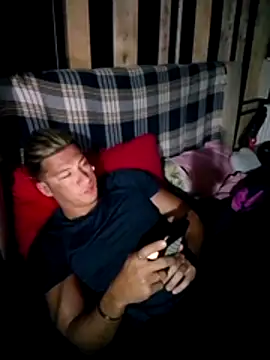 Lovely milk online show from November 2025 09:29:02 PM