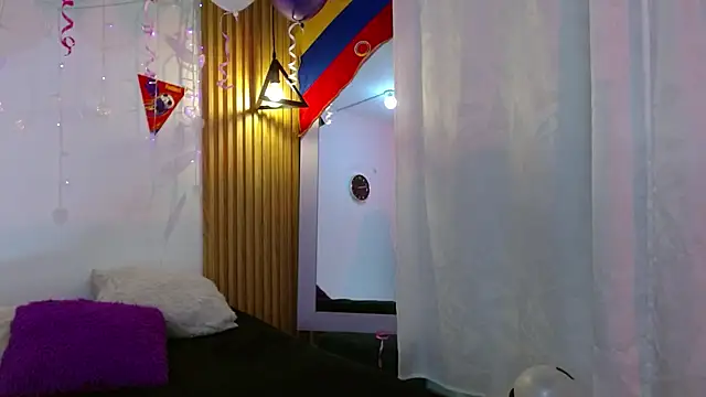 evelingjoyy online show from June 2026 04:51:01 AM