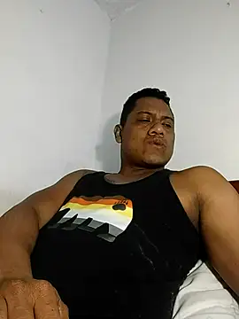 latinblack01 online show from March 2025 05:00:02 AM