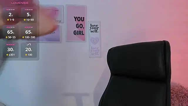 LanaJones  online show from January 2026 12:30:01 PM