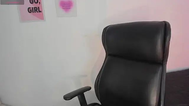 LanaJones  online show from April 2026 01:01:02 PM