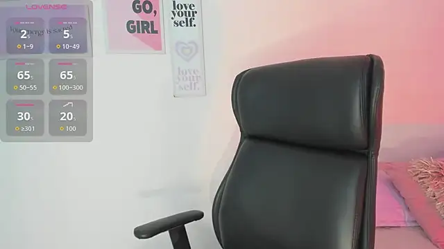 LanaJones  online show from February 2026 12:59:02 PM