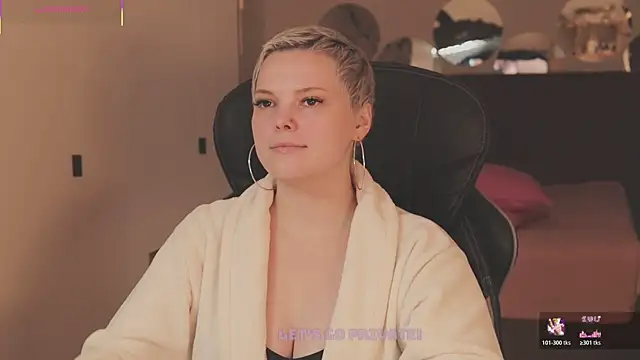 LikaBerry1 online show from November 2025 01:55:01 PM