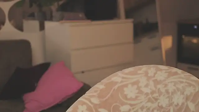 LikaBerry1 online show from November 2025 12:20:01 PM