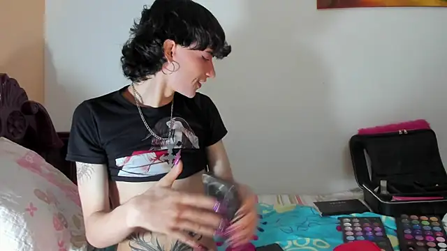 Bloody lamb online show from November 2025 06:19:02 PM