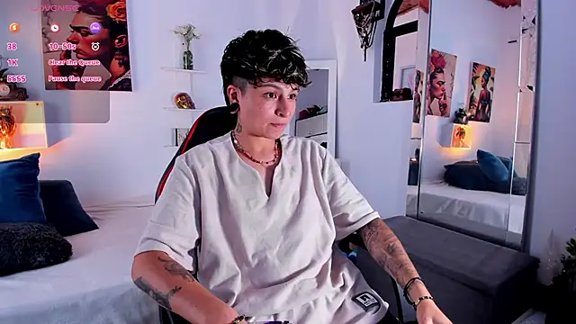 ZuryRamirez  online show from December 2025 08:47:01 PM