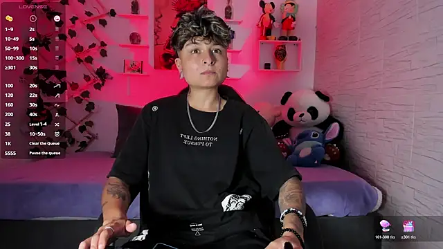 ZuryRamirez  online show from November 2025 11:30:01 PM