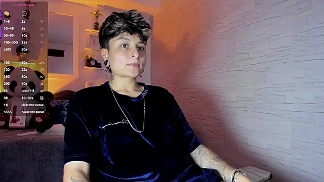 ZuryRamirez  online show from September 2025 08:36:02 PM