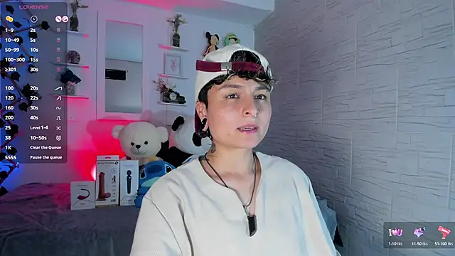 ZuryRamirez  online show from October 2025 09:05:01 PM