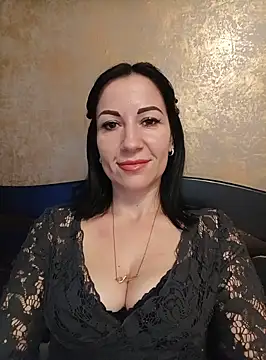 Snapshot of FireLily332 chatting on February 2025 07:49:01 PM FireLily332 online show from February 2025 07:49:01 PM