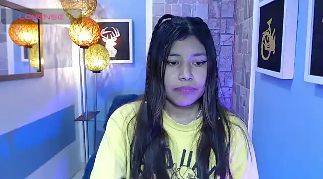 Snapshot of hanha_rossee chatting on February 2025 02:04:02 PM hanha rossee online show from February 2025 02:04:02 PM