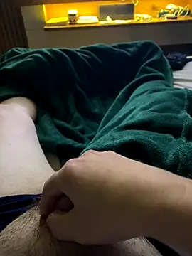 Snapshot of Hjsjsjsjjd chatting on November 2025 06:17:01 AM Hjsjsjsjjd online show from November 2025 06:17:01 AM