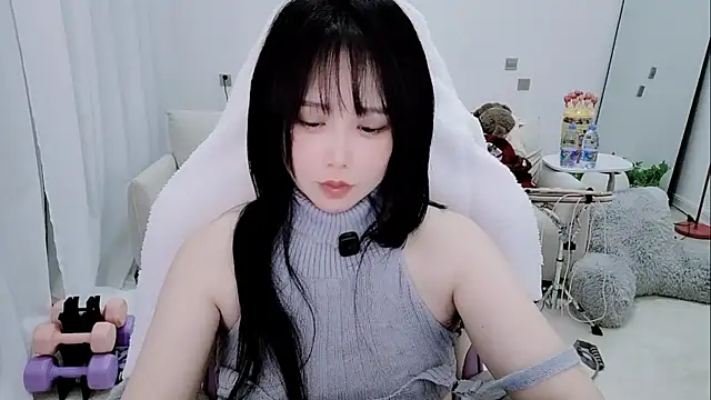 Vaness-a online show from March 2026 06:52:02 PM