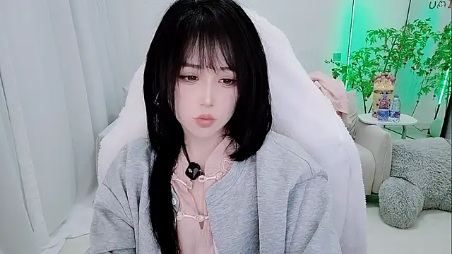 Vaness-a online show from February 2026 03:12:02 PM