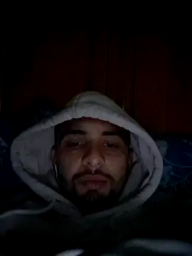 Snapshot of Hazembahloul chatting on January 2026 11:44:02 PM Hazembahloul online show from January 2026 11:44:02 PM