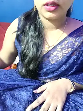 Snapshot of Vaishali90 chatting on December 2024 05:33:02 PM Vaishali90 online show from December 2024 05:33:02 PM