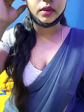 Snapshot of Vaishali90 chatting on December 2024 05:33:02 PM Vaishali90 online show from December 2024 05:33:02 PM