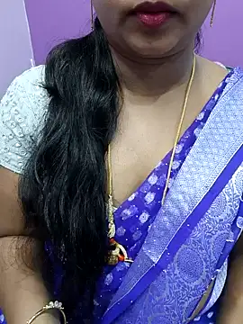Snapshot of Vaishali90 chatting on December 2024 06:31:02 PM Vaishali90 online show from December 2024 06:31:02 PM