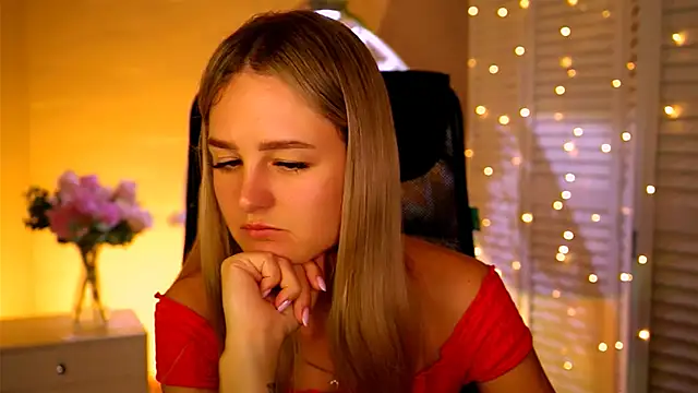 DeboraLarson online show from November 2025 03:43:01 AM