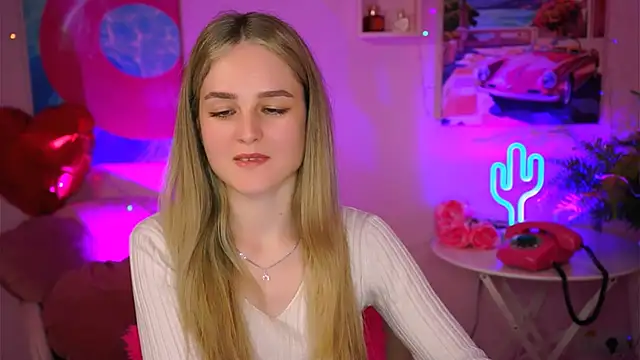 Snapshot of DeboraLarson chatting on March 2025 09:56:02 AM DeboraLarson online show from March 2025 09:56:02 AM