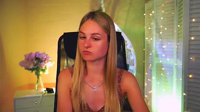 DeboraLarson online show from March 2026 03:27:01 AM