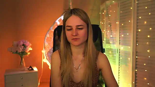 DeboraLarson online show from March 2026 03:12:01 AM