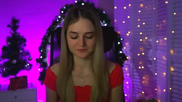 DeboraLarson online show from December 2025 03:24:02 AM